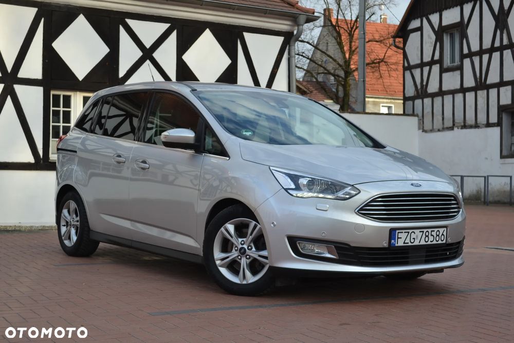 Ford Grand C-MAX - 9