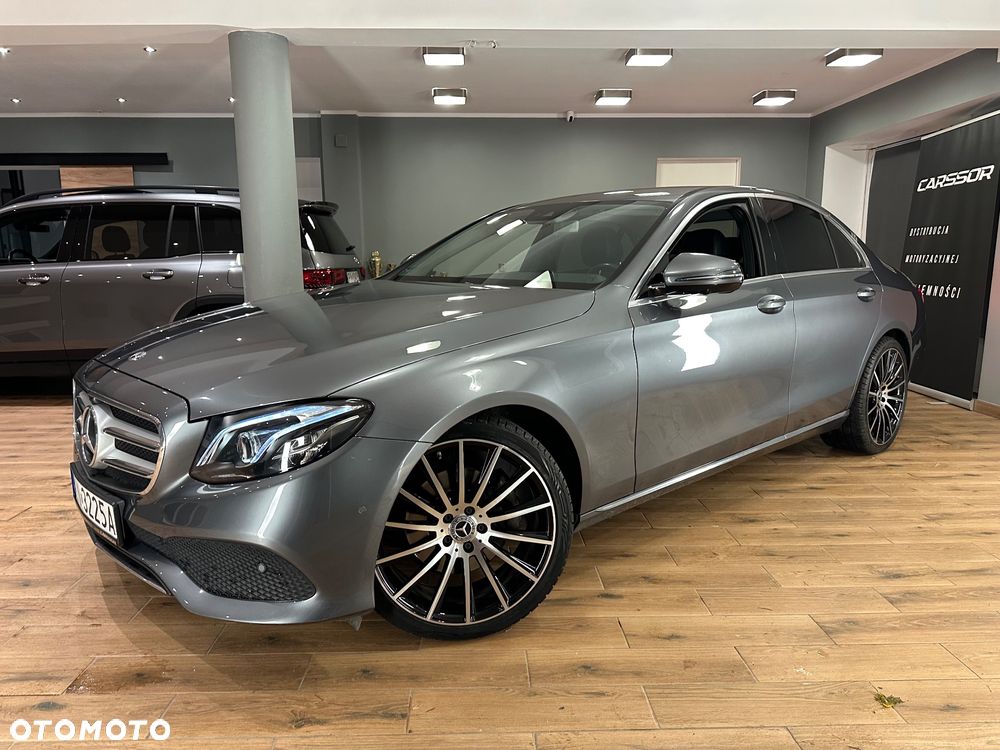 Mercedes-Benz Klasa E 220 d 4-Matic Business Edition 9G-TRONIC - 1