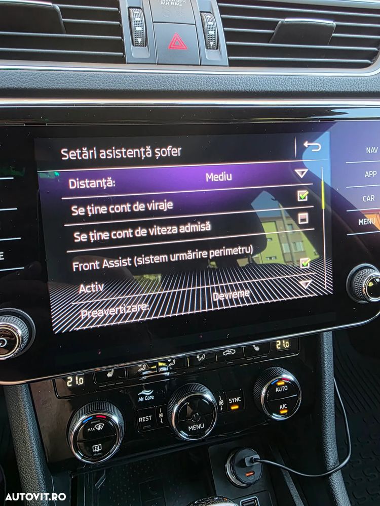 Skoda Superb 2.0 TDI DSG Style - 16