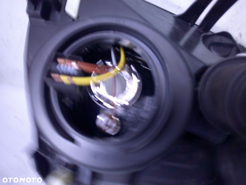 dacia duster i 1 lampa przód lewa nowa oryginał z uszk - 6