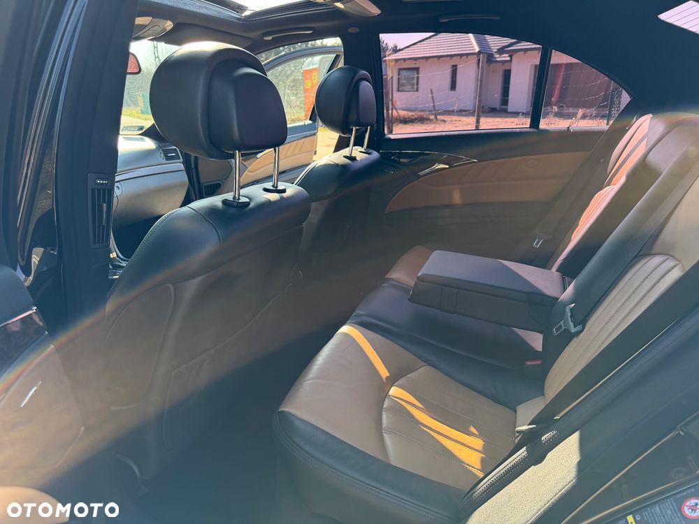 Mercedes-Benz Klasa E 300 BLUETEC 7G-TRONIC Avantgarde DPF - 15