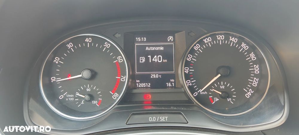 Skoda Fabia 1.0 MPI Avantaj - 7