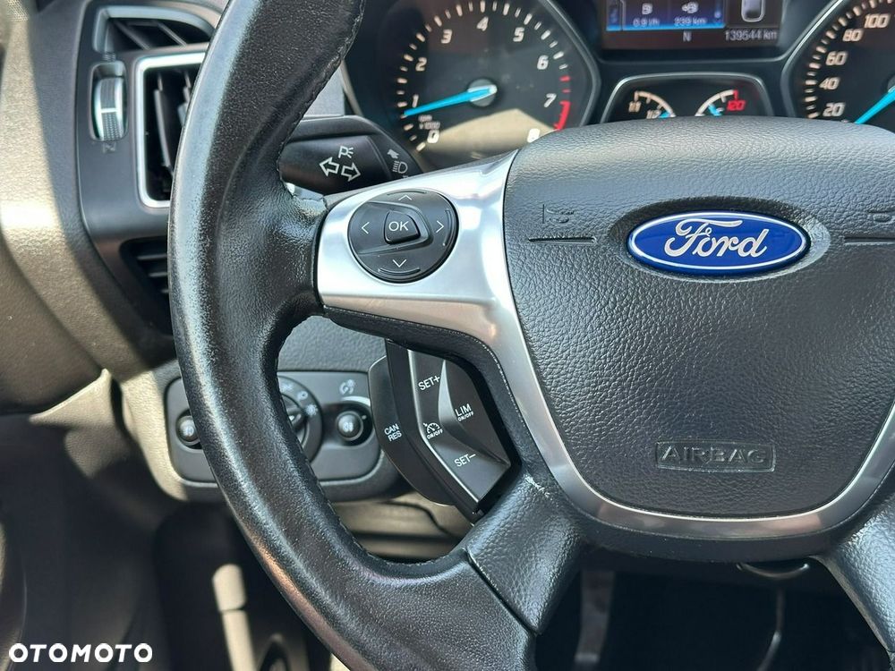 Ford Kuga 1.5 EcoBoost 2x4 Cool & Connect - 19