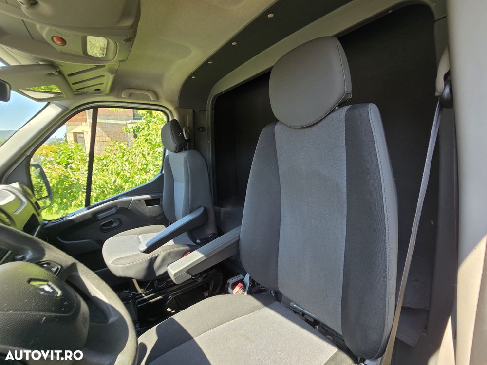 Renault Master - 10