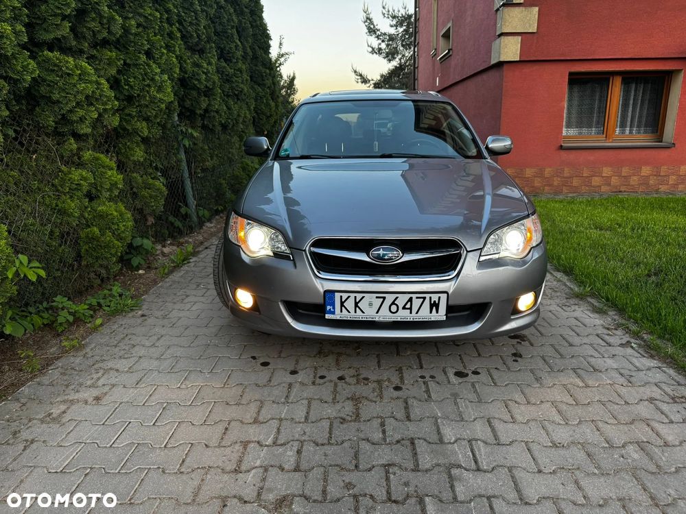 Subaru Legacy 2.5 4WD - 3