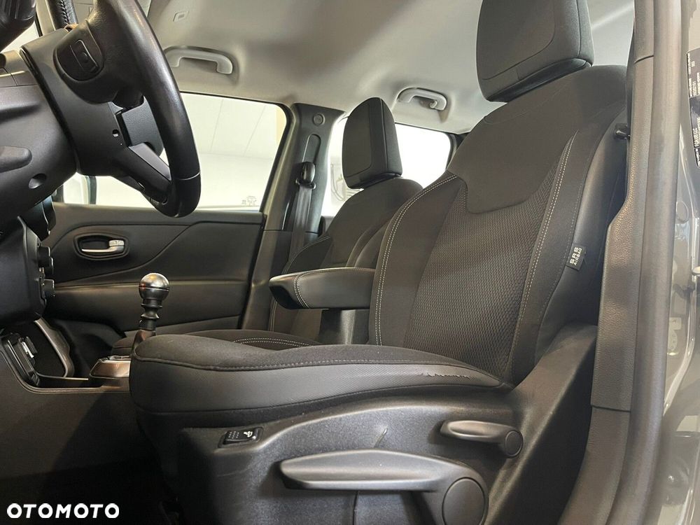 Jeep Renegade 1.0 GSE T3 Turbo Sport FWD S&S - 9