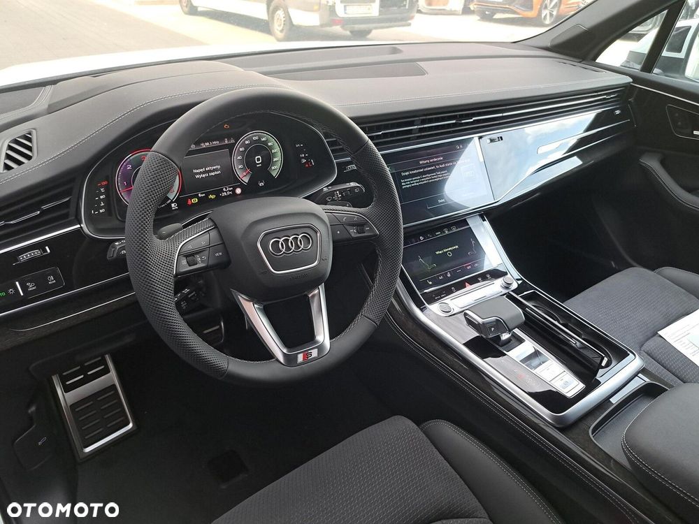 Audi Q7 - 9