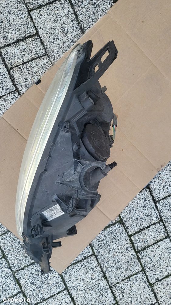 CITROEN BERLINGO II LIFT PARTNER LAMPA PRZOD PRAWA LEWA EUROPA - 4