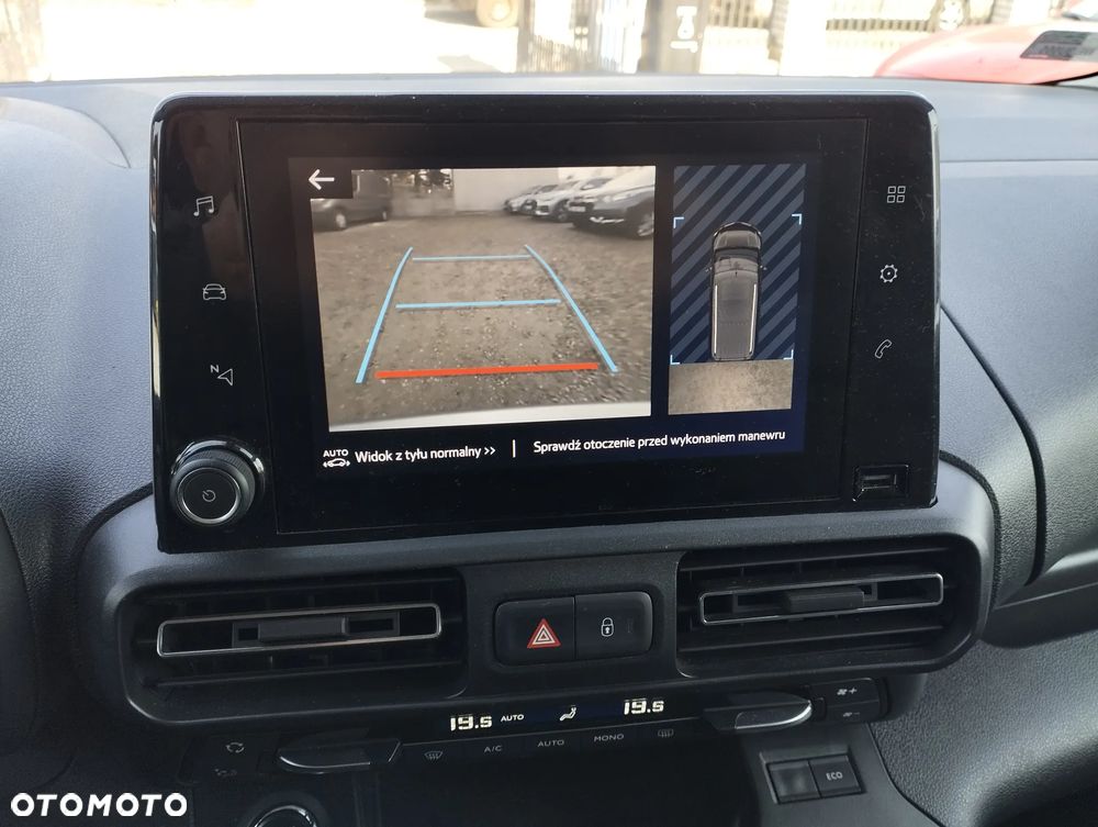 Toyota Proace City Verso Long 1.2 D-4T Business - 12