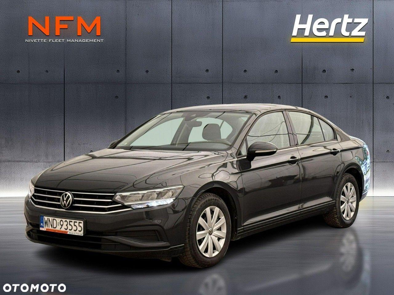 Volkswagen Passat - 1