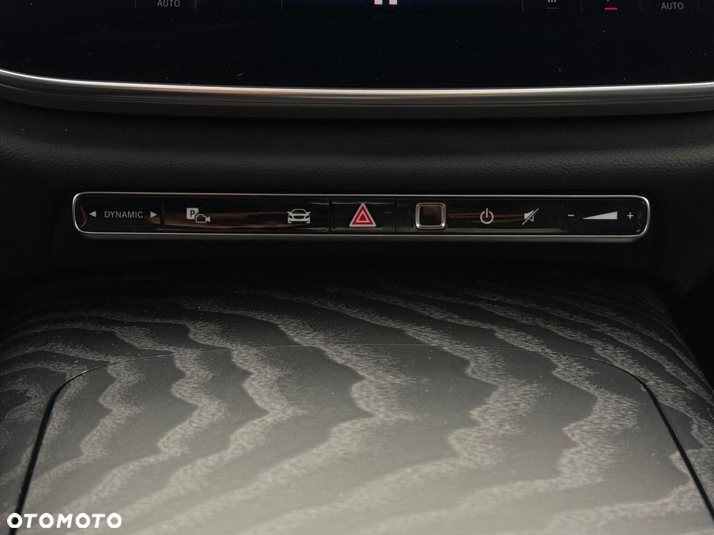 Mercedes-Benz Klasa E 220 d mHEV 4-Matic AMG 9G-Tronic - 22