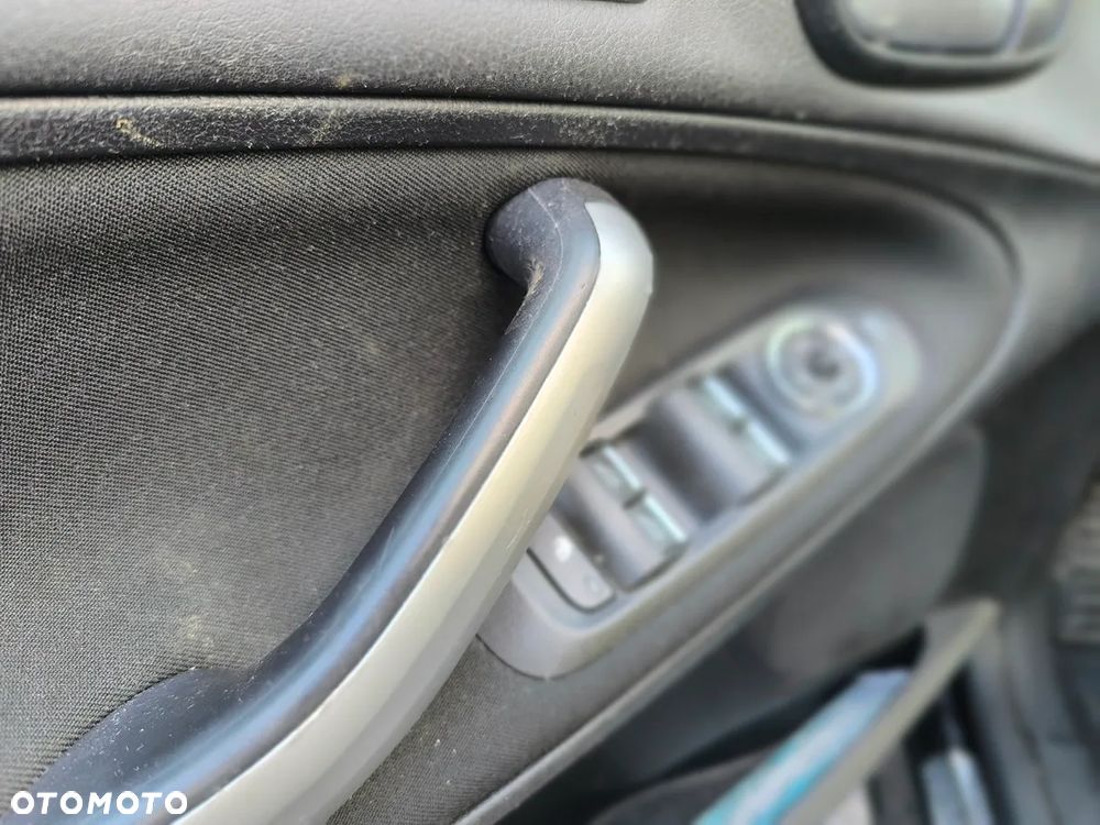 Ford S-Max 2.0 TDCi DPF Titanium X - 16