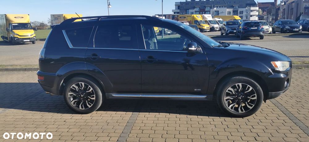 Mitsubishi Outlander 2.4 Intense CVT - 2