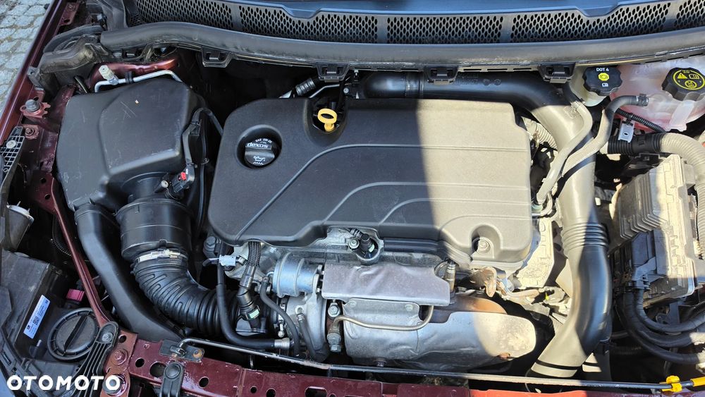 Opel Astra 1.4 Turbo Edition - 19