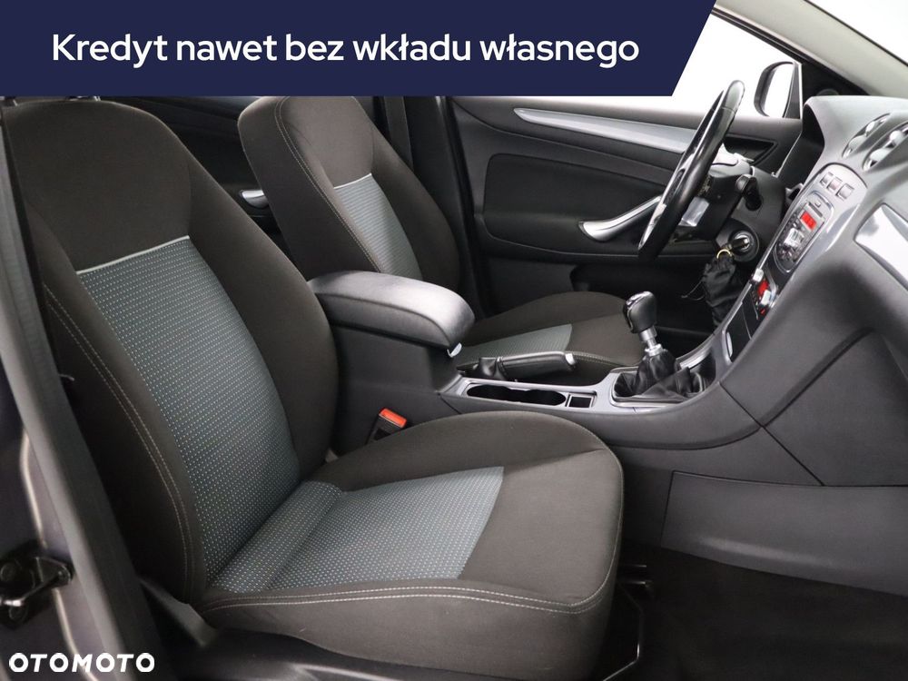 Ford Mondeo - 11