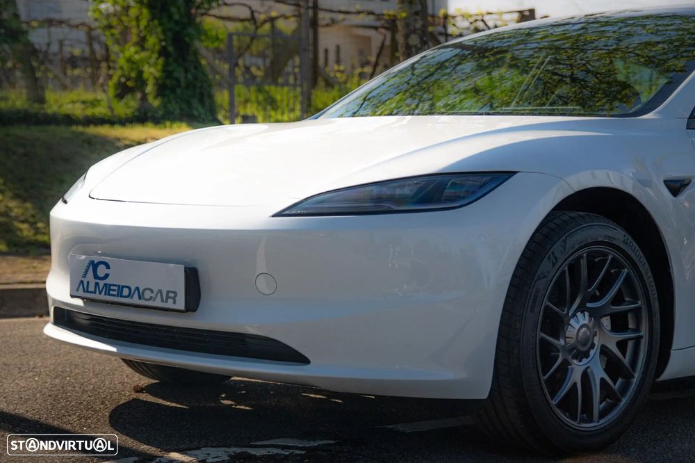 Tesla Model 3 Tração Traseira Premium - 17