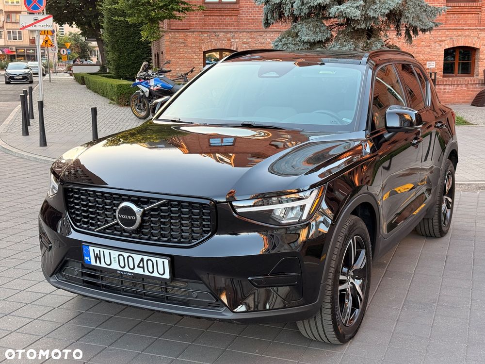 Volvo XC 40 B5 B AWD Momentum Pro - 14