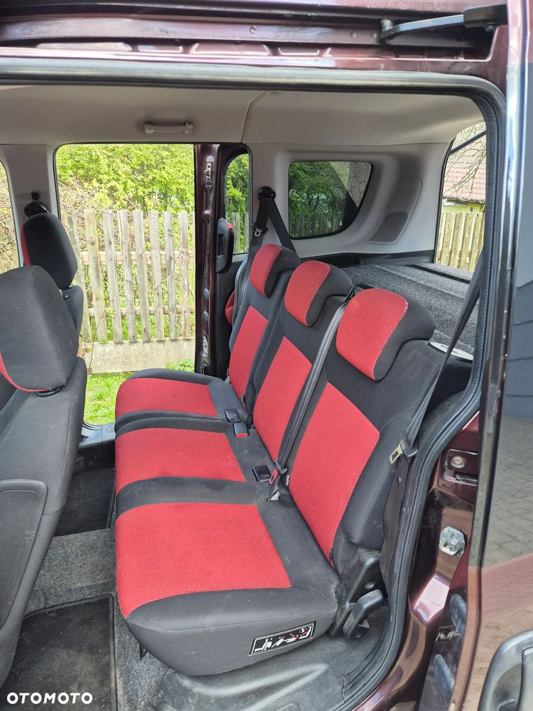 Fiat Doblo 2.0 Multijet 16V Emotion - 7