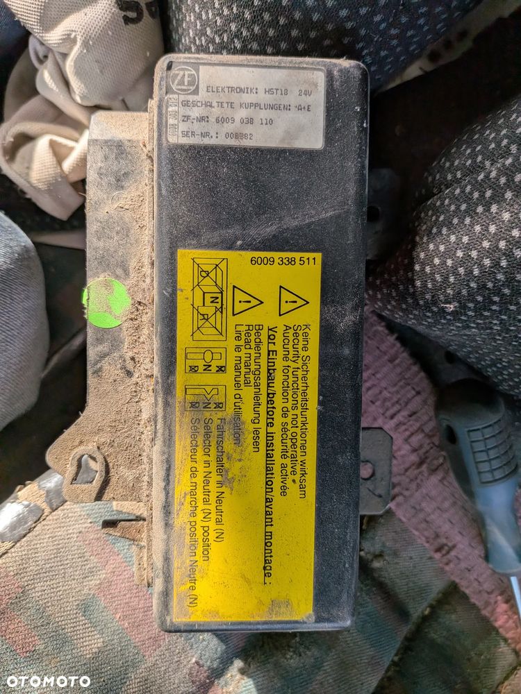 Sterownik Automatycznej Skrzyni Biegów Mercedes 1624 SK - 2