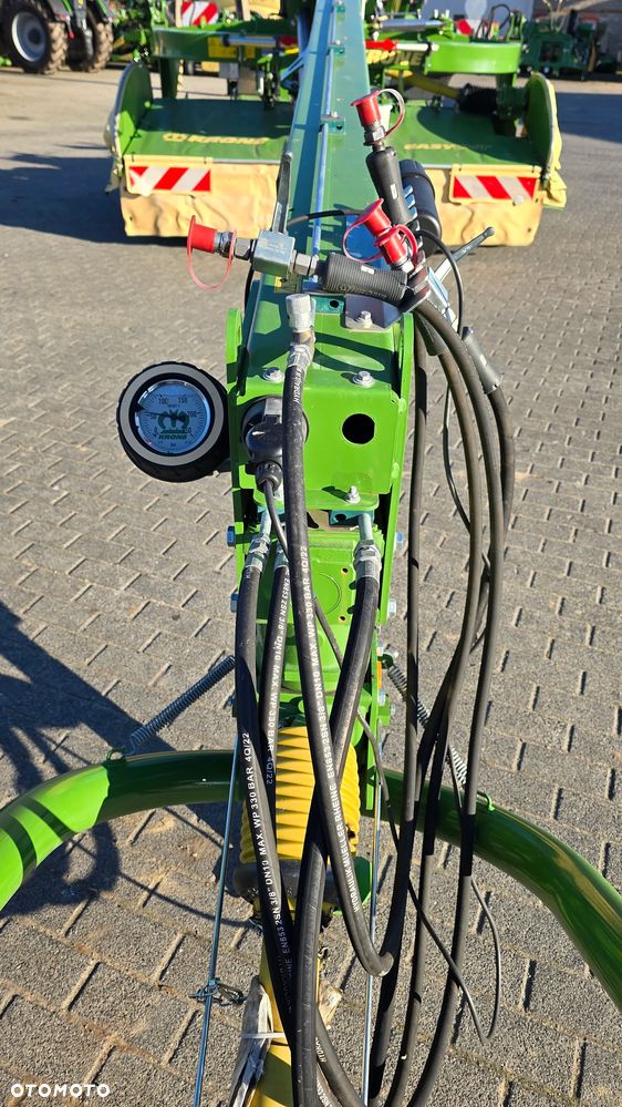 Krone EasyCut TC 320 CR - 8