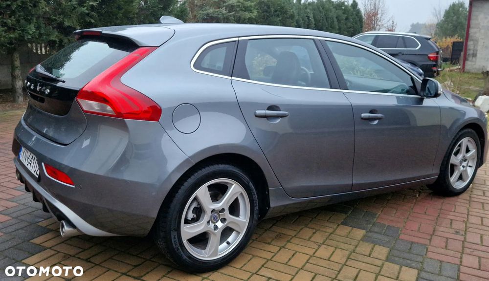 Volvo V40 D2 RDesign - 11