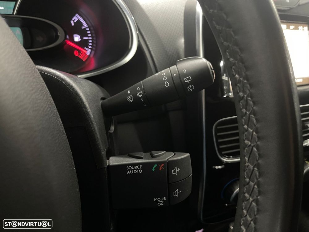 Renault Clio Sport Tourer 0.9 TCe Limited - 34
