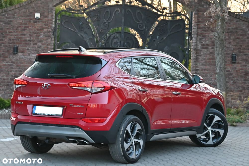 Hyundai Tucson 2.0 CRDI 4WD Automatik Premium - 10