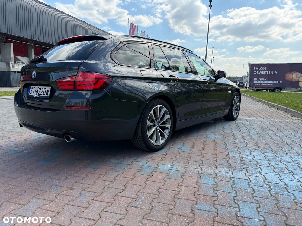 BMW Seria 5 2012 photo 4