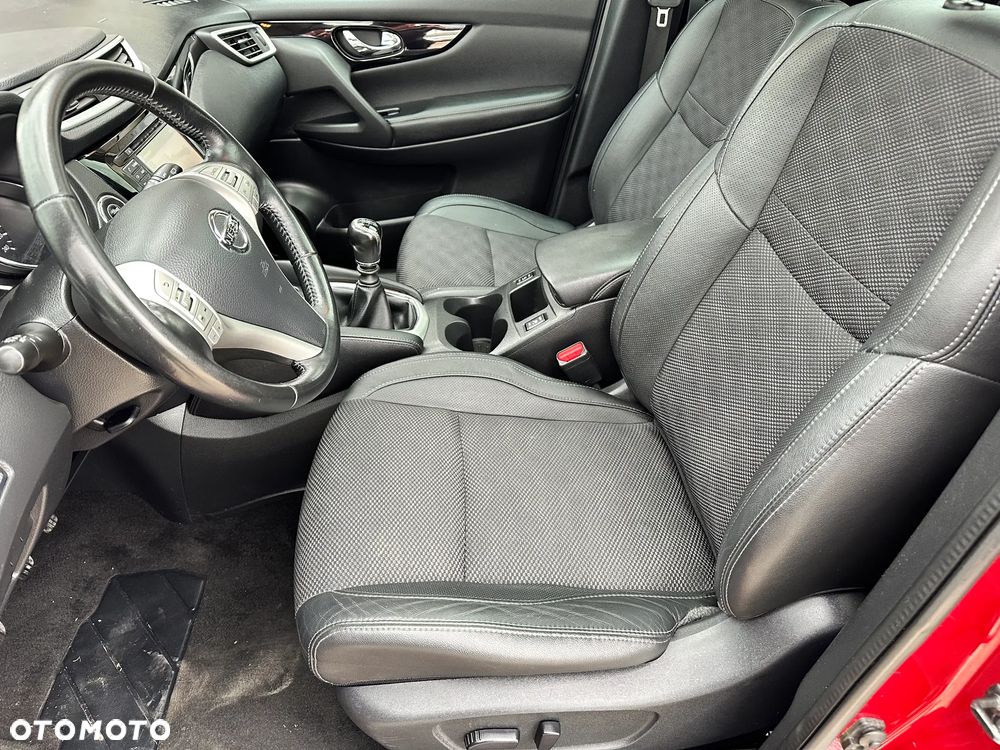 Nissan Qashqai 1.5 dCi Tekna EU6 - 25
