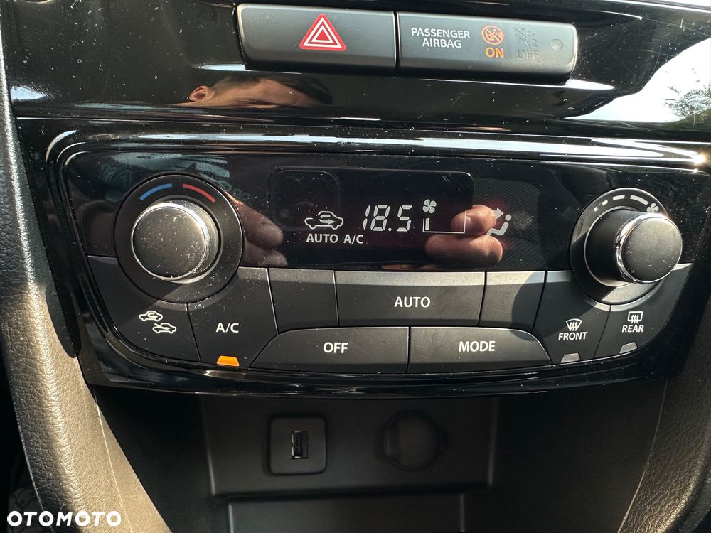 Suzuki Vitara 1.4 Boosterjet SHVS Elegance 2WD - 12