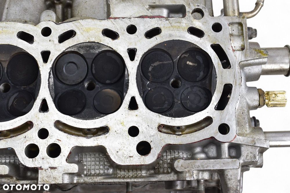 Głowica Wałki Rozrządu TOYOTA COROLLA E15 AVENSIS T27 1ZR 1.6 16V 06-12R - 10