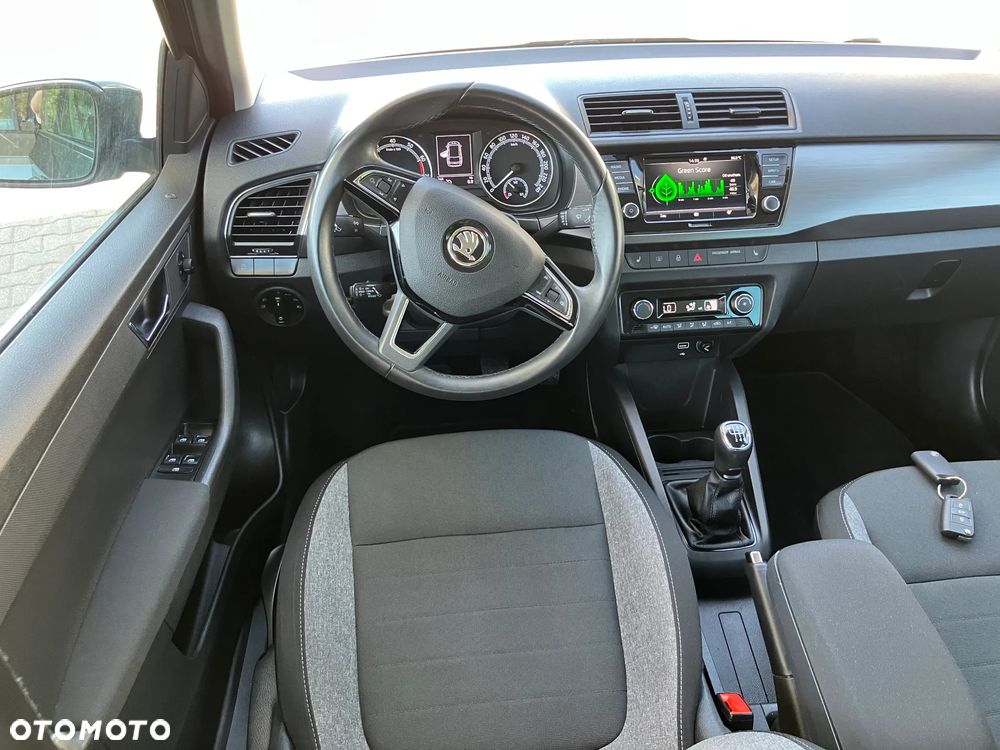 Skoda Fabia 1.0 TSI Monte Carlo - 32