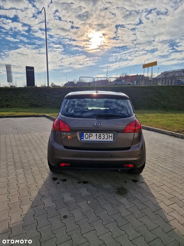 Kia Venga 1.4 M - 17