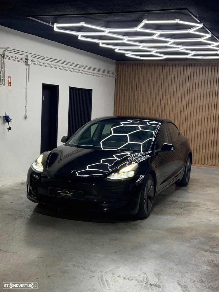 Tesla Model 3 Standard Range Plus RWD - 3