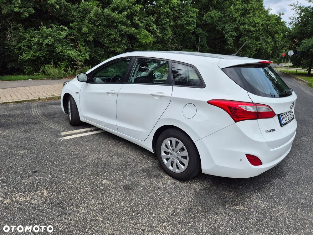Hyundai i30 1.4 Classic + - 3