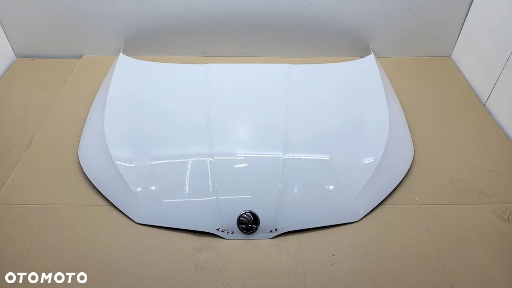 MASKA POKRYWA SILNIKA SKODA SUPERB 3 III 3V 2015-