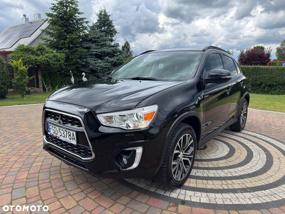 Mitsubishi ASX - 10