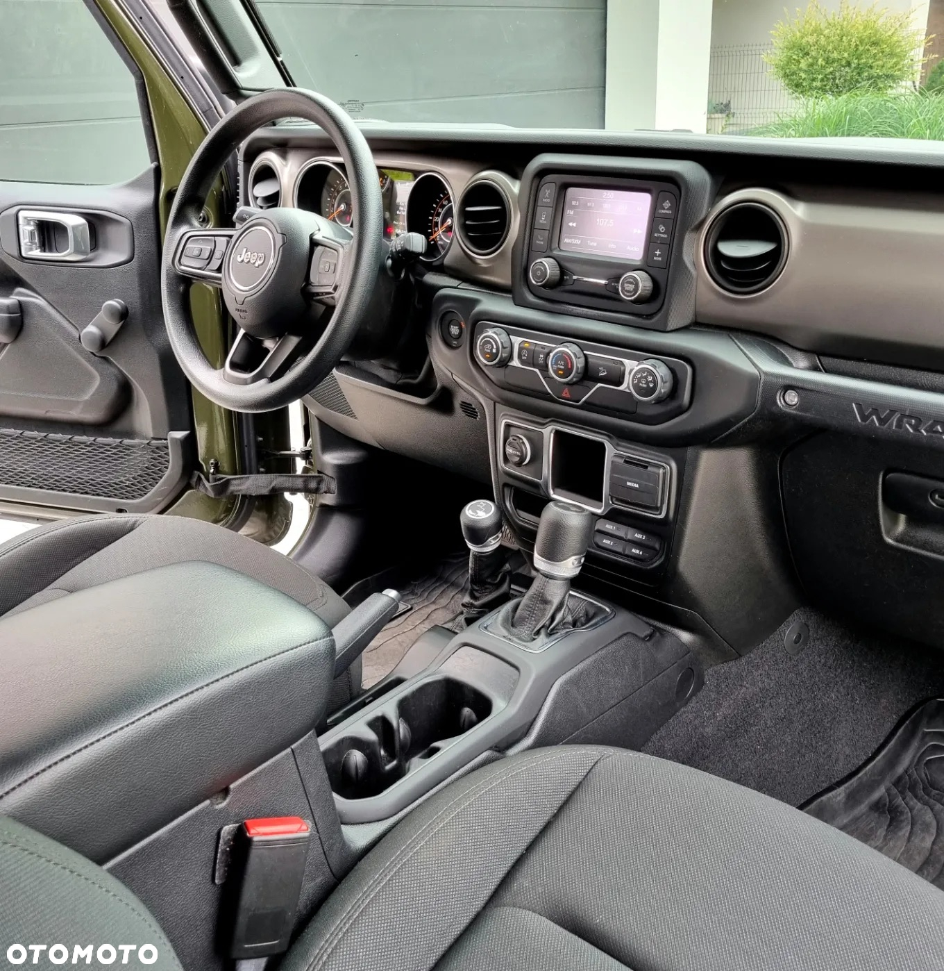 Jeep Wrangler - 20