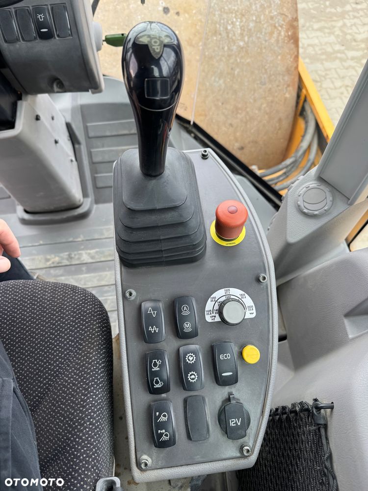Volvo SD135 , BW213 , H13i - 21
