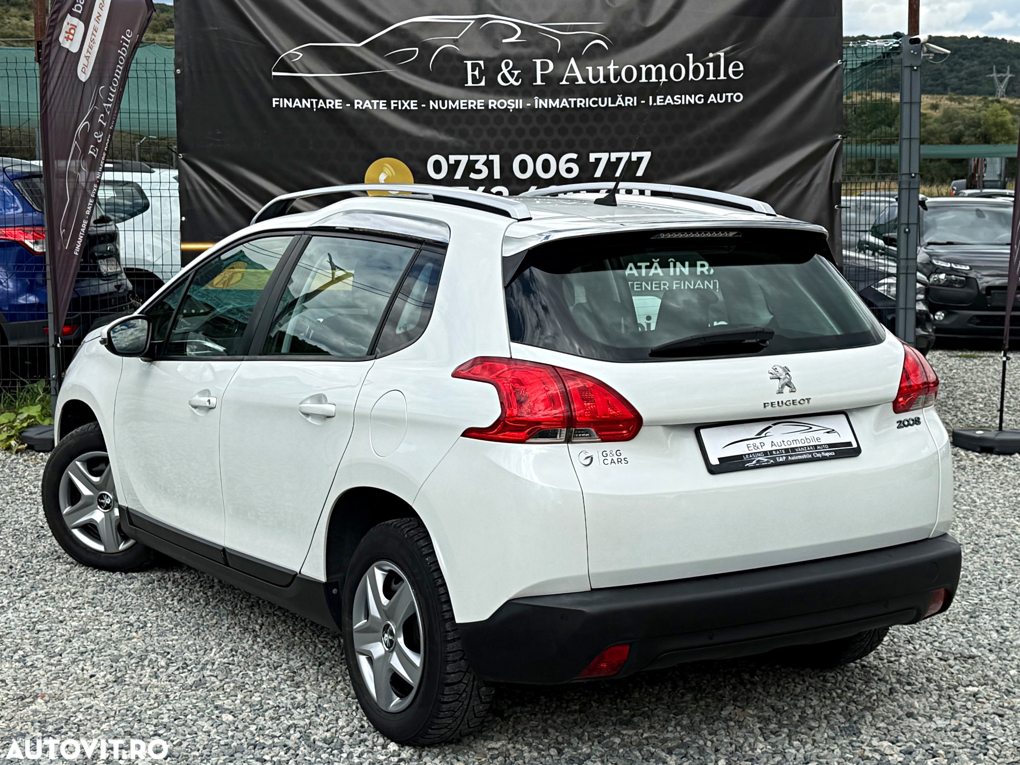 Peugeot 2008 1.2 L PureTech STT Active - 11