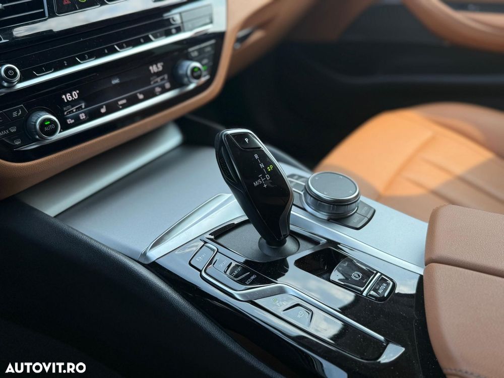 BMW Seria 5 520d xDrive AT MHEV - 22