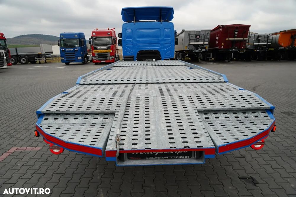 Renault D WIDE 380 DE11 / 4X2 / CAMION DE REMORCAJE 8 M / TRANSPORT AUTO / PLATFORMĂ / TROLIU / - 18