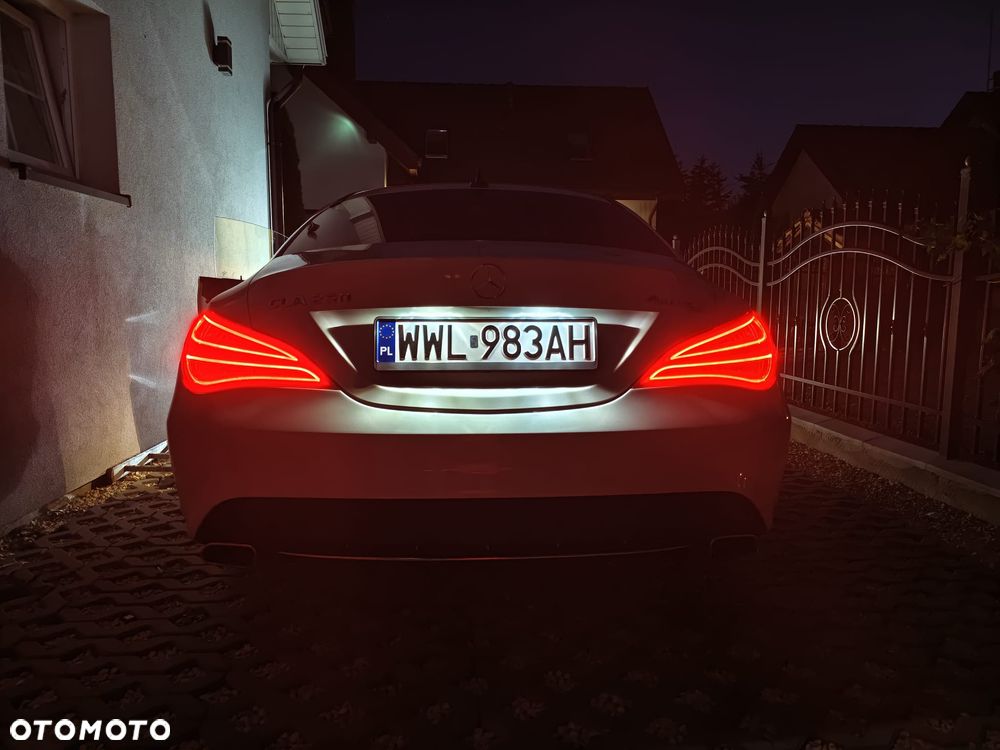 Mercedes-Benz CLA - 5