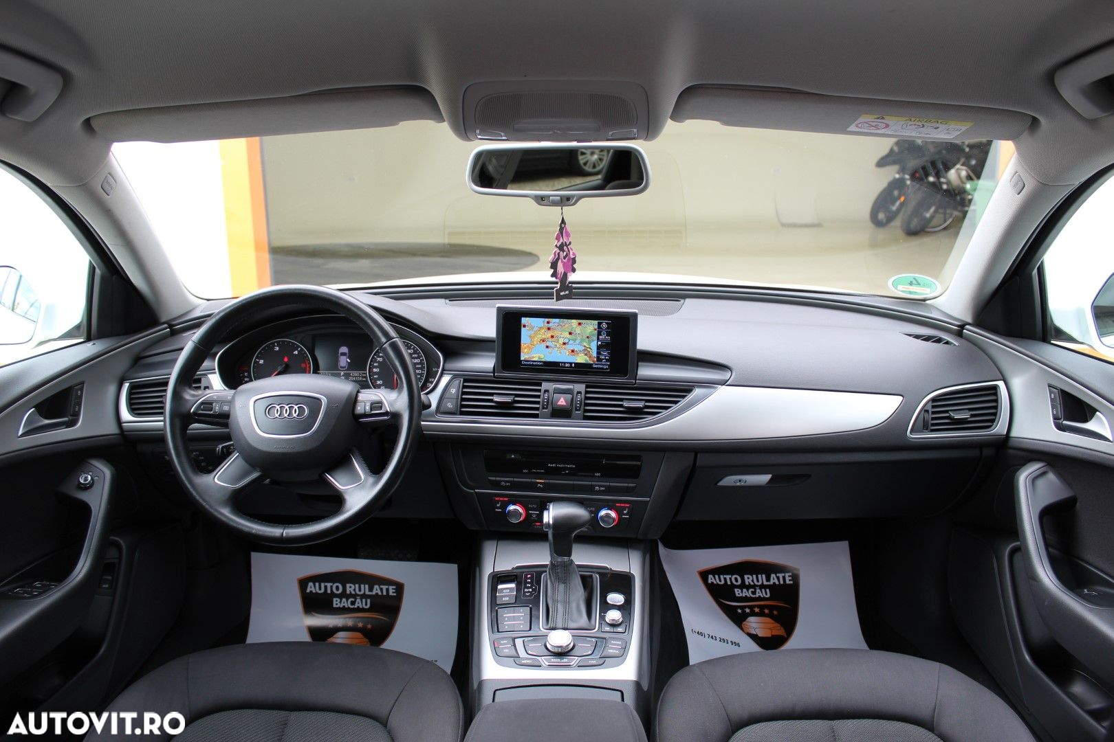 Audi A6 - 8