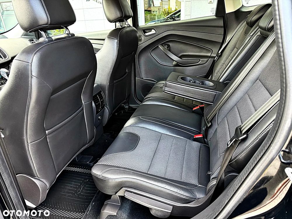 Ford Kuga 2.0 TDCi AWD ST-Line Black - 22