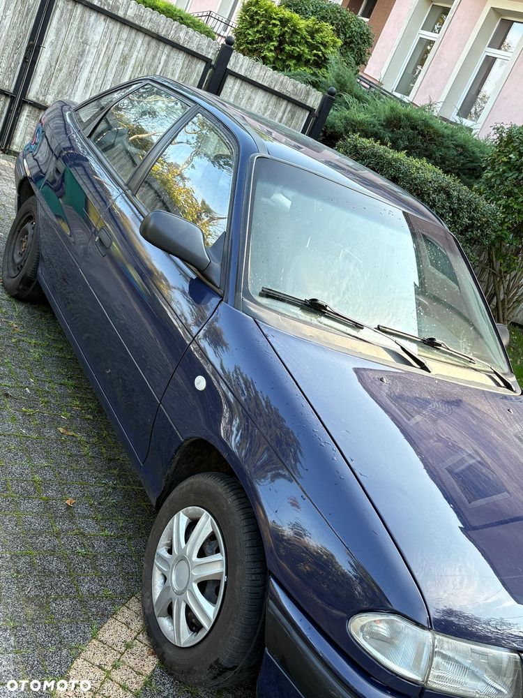Opel Astra 1999 photo 4