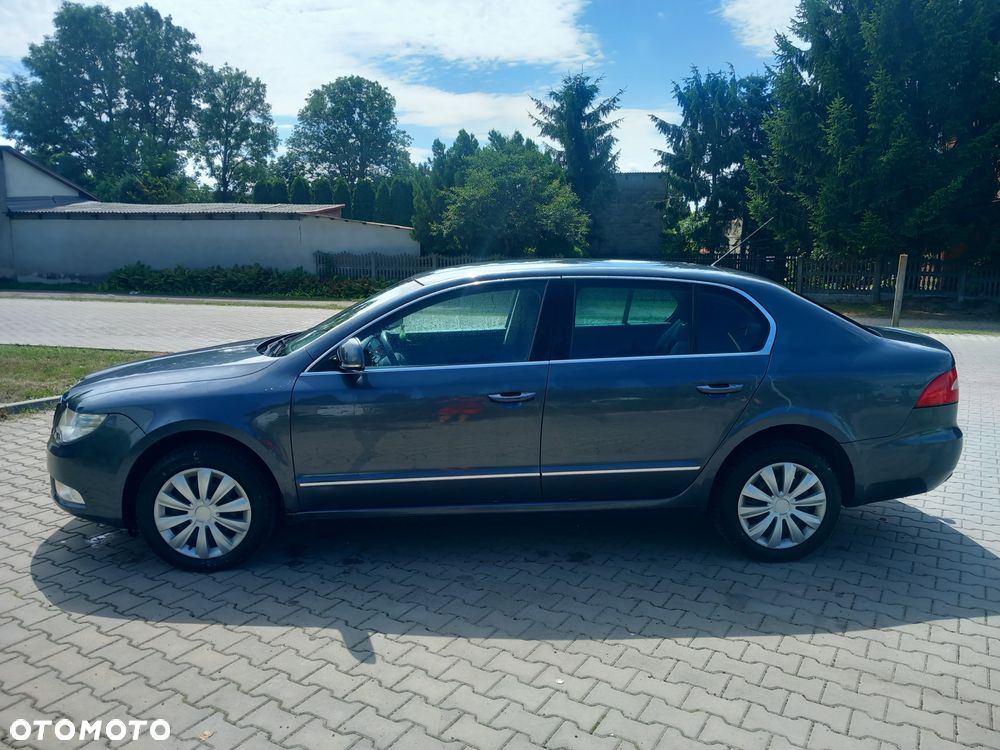 Skoda Superb 2.0 TDI Ambition - 3