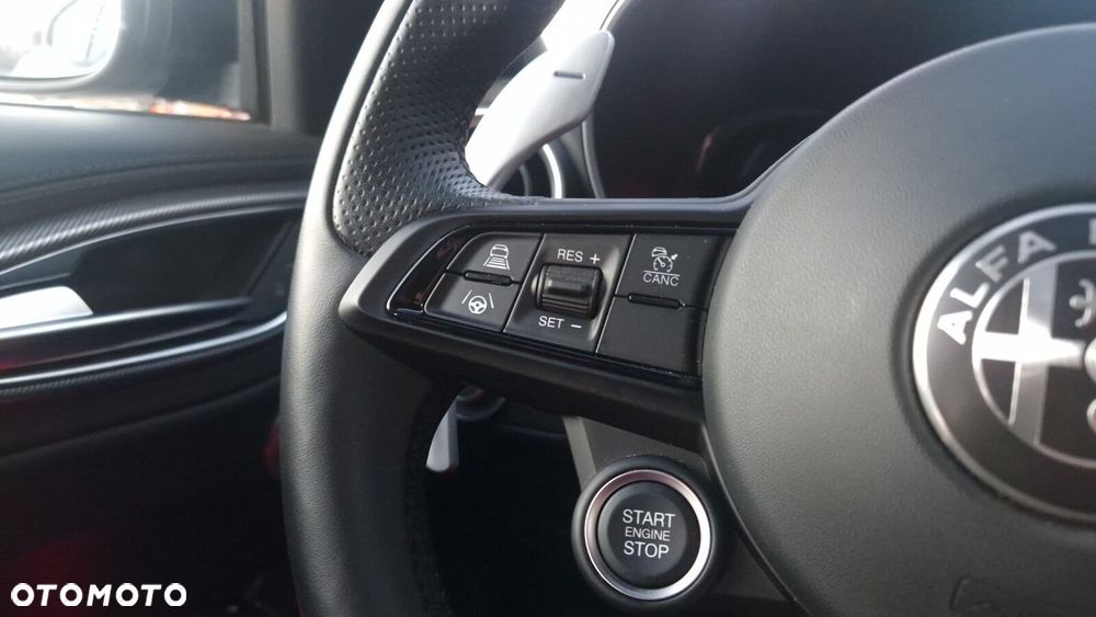 Alfa Romeo Giulia 2.0 Turbo Veloce Q4 - 23