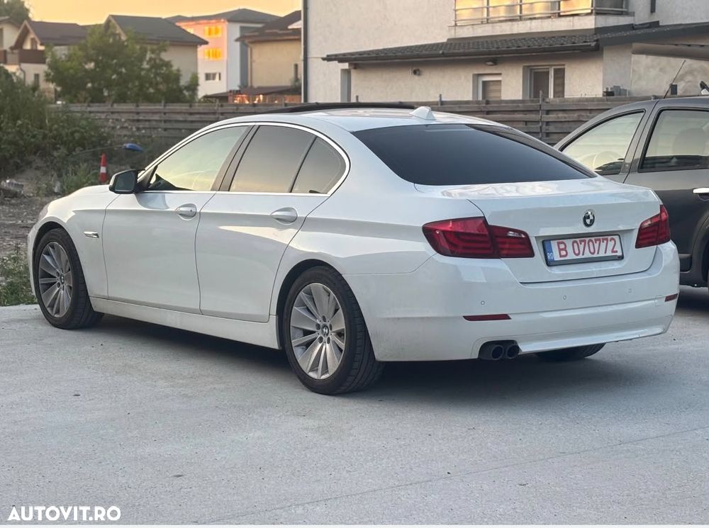 BMW Seria 5 520d - 10