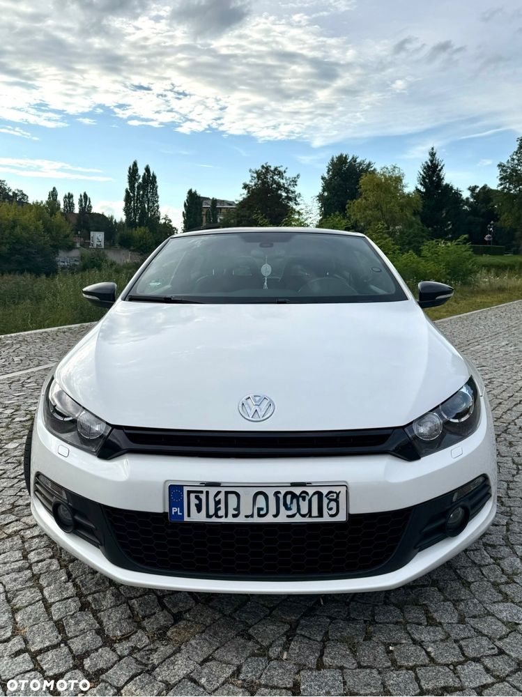 Volkswagen Scirocco 1.4 TSI DSG Edition - 2